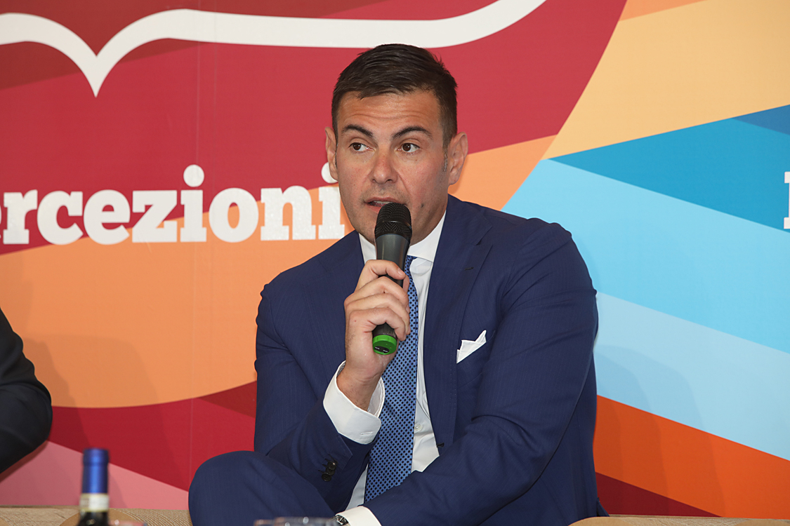 Festival della TV e dei Nuovi Media 2019_149.jpg - Road to Tokyo 2020: Eurosport e l’esperienza olimpica Cosa significa partecipare a una Olimpiade? E magari vincere una medaglia d’oro?  Alcuni tra i grandi atleti azzurri, tra cui la portabandiera di PyeongChang 2018 Arianna Fontana, raccontano le loro sfide, le loro emozioni e i loro successi a cinque cerchi.  E per Eurosport, broadcaster ufficiale delle prossime tre Olimpiadi, la sfida di portare nelle case degli italiani un’esperienza mai vista prima.